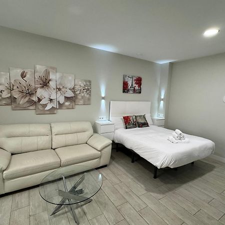 Appartamento Garden City Lofts Cordova Esterno foto